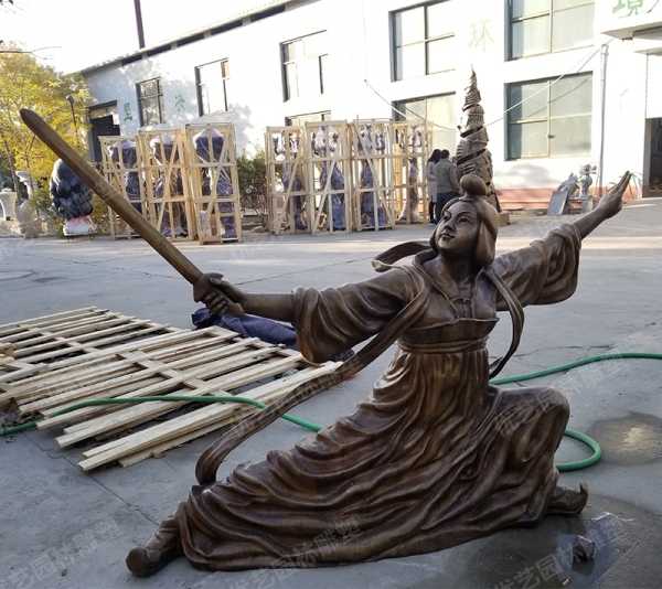 盛唐舞劍第一人——公孫大娘，銅人物雕塑